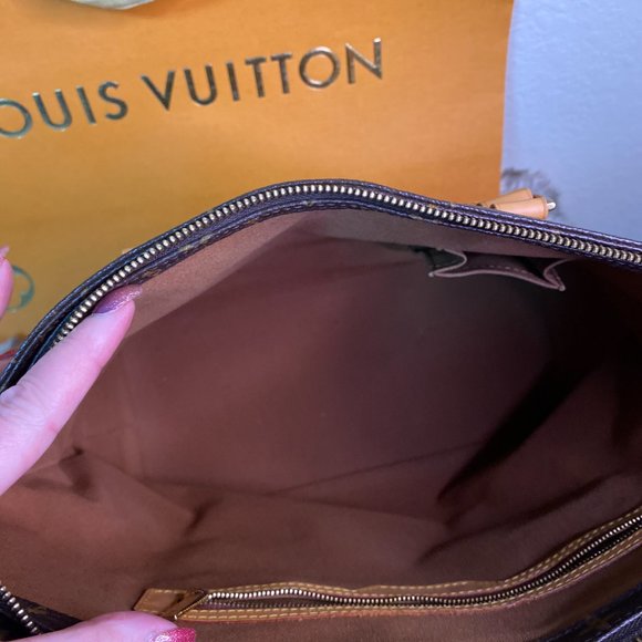 LOUIS VUITTON MONOGRAM CABAS MEZZO - Picture 13 of 15